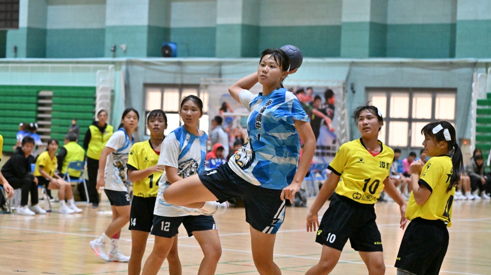 師生盃球員射門